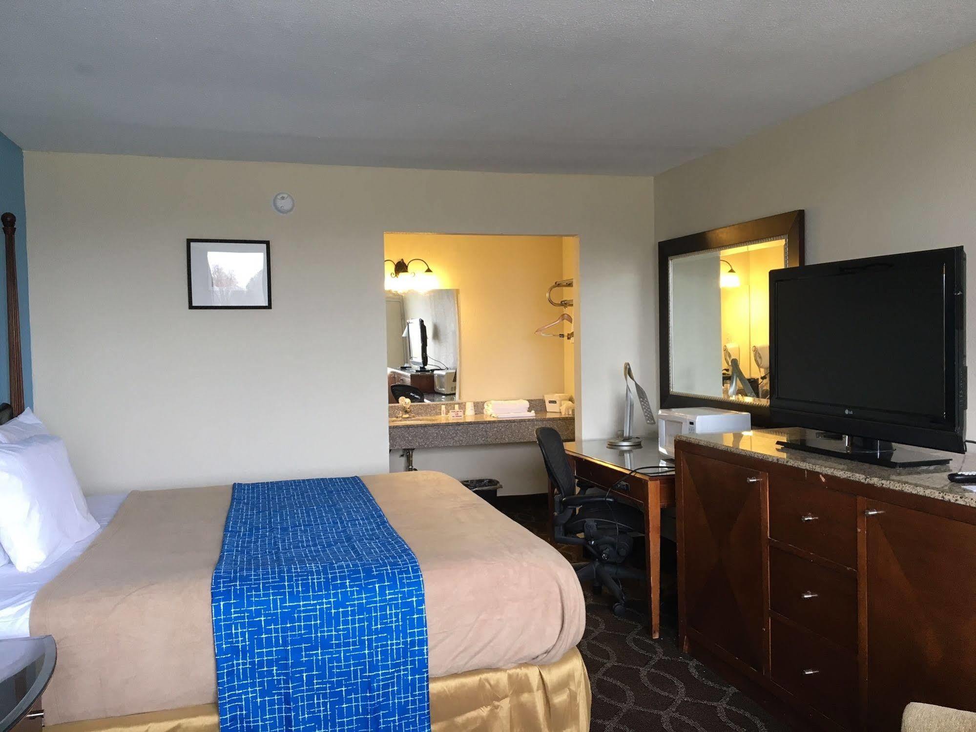 Travel Inn Marston Eksteriør bilde